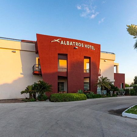Albatros Hotel Syrakus Exterior foto